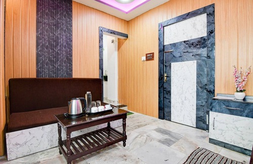 Siliguri House | Collection O New Jalpaiguri Railway Station