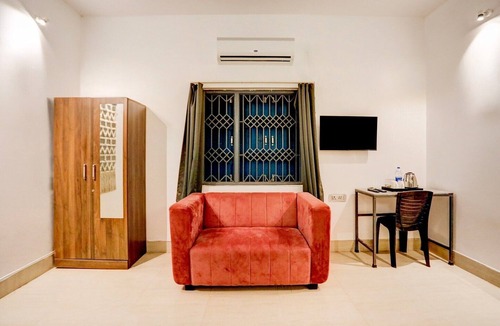 Bhubaneshwar House | Collection O Odisha University