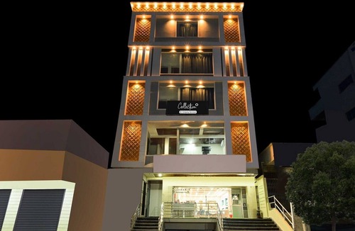 Hyderabad House | Collection O Priyadarshini Park Saroornagar