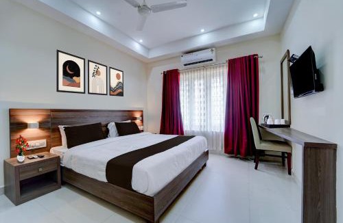 Kuravilangad Hotel | Collection O RTO Office Uzhavoor Formerly Hotel Zodiac