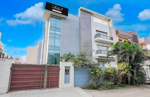 Noida House | Collection O Sector 51 Noida