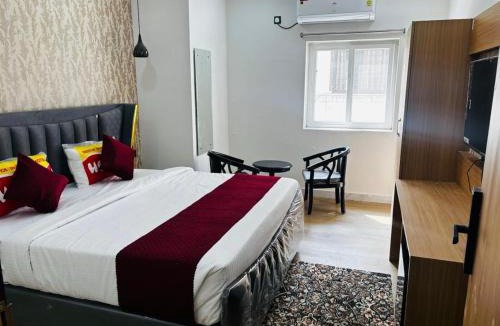 Nellore Hotel | Collection O Vedayapalem Railway Station Formerly Grand Luxury Rooms