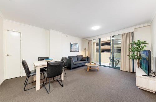 Haymarket Apartment | Comfy and Spacious 1B Sydney CBD Apartment in Central