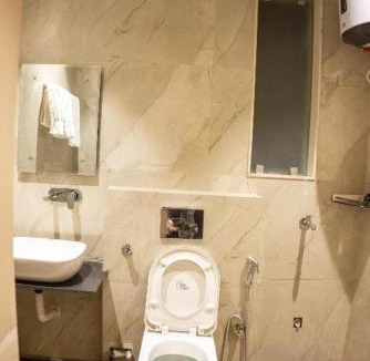 Greater Kailash Hotel | Comfy GK Residency