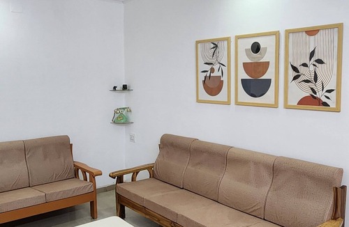Vadodara Apartment | Comfy Homestay at Prime Location — everything within 5 miles