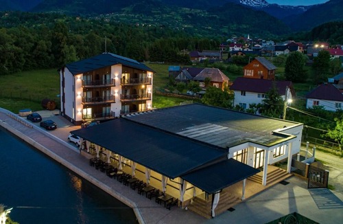Borsa Hotel | Complex Pescaresc Gura Repezii Borsa