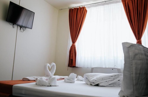 Suatu Hotel | Complex Turistic Suatu