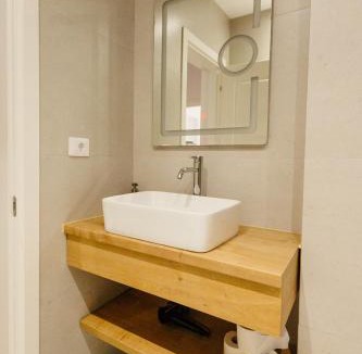 Miroslava Apartment | Confort Apartment