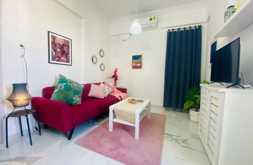 Ranwar Apartment | ConnektHomes - Angel Views, Chapel Road, Bandra West