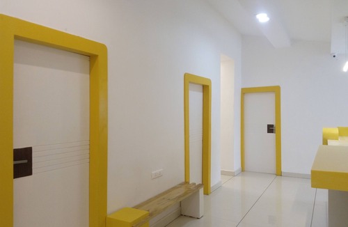 Bhopal House | Contemporary designed, ultra comfortable Beds & Rooms at the center of Bhopal