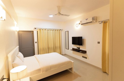 Pulikeshi Nagar Bed & Breakfast | Cooke Town, Rooms, ITC infotec, Ascension church, service apartment, banaswadi