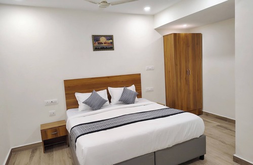 Tirupati Hotel | Cool hotel with AC in Madhya Pradesh