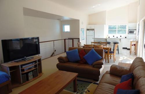 Rainbow Beach House | COOLAMAINE 2 Rainbow Beach