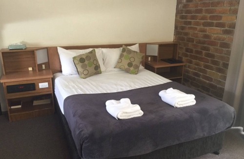 Coomera Hotel | Coomera Motor Inn