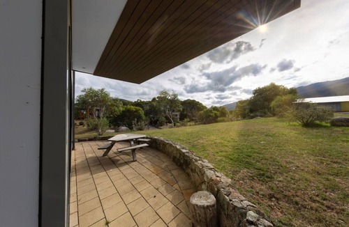 Lake Crackenback Ski Chalet | Cootapatamba | Crackenback | Spacious | Sauna | 3B