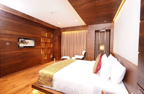 Kochi Hotel | Coral Reef Kochi - A Unit of Coral Isle Hotels