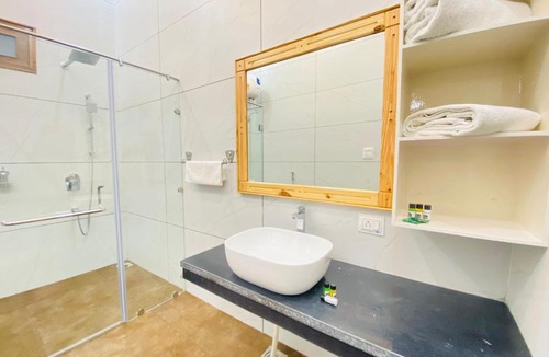 Bail Parao Villa | corbett orchid view with forest view