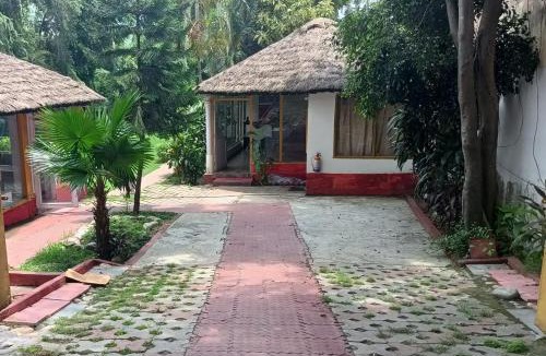 Dhikuli Hotel | Corbett Tiger Huts