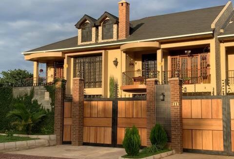 Arusha Villa | Cornerstone Villas
