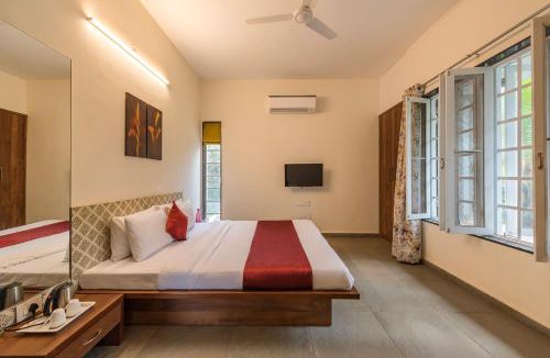 Paud Villa | CosmicStays Grey Stone Villa Mountain & Dam View