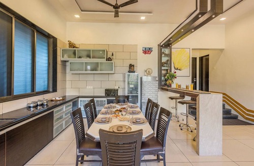 Lonavala Villa | Cosmicstays Luxe Oasis Pool & Bar Villa