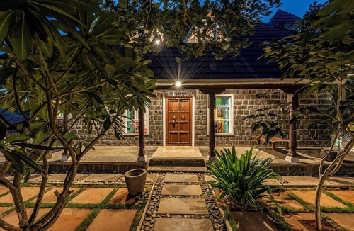 Paud Villa | CosmicStays Raanjai