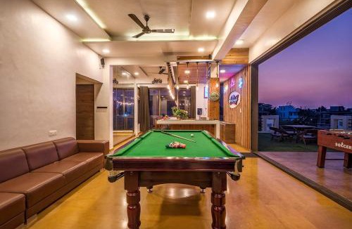 Lonavala Villa | CosmicStays The Luxe Oasis Private Pool Villa & Bar In Lonavala