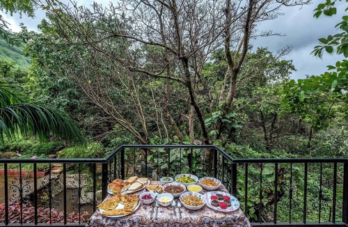 Paud House | CosmicStays Windchime Homestay at Mulshi