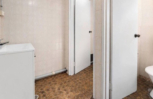 Marrickville House | Cosy Private Room in Marrickville | Prime Location