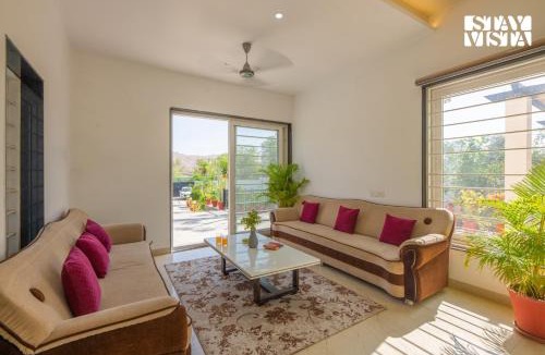 Bedla Villa | Cottage Rivera by VEO, StayVista - 3BHK with River View & Alfresco Dining