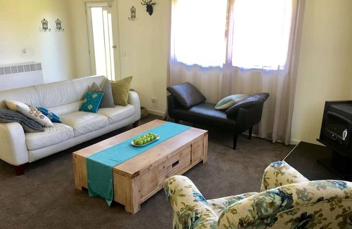 Tanybryn Cottage | Cottage with private Rainforest and Waterfalls in Tanybryn, Victoria