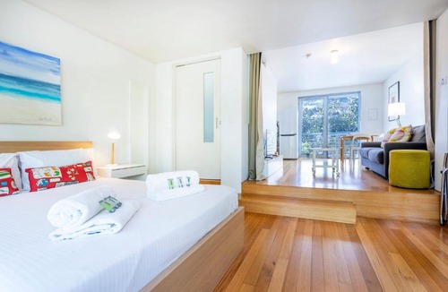 Cottesloe Apartment | Cottesloe Tree Top Studio