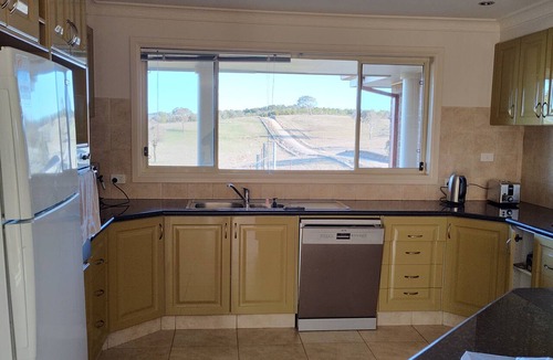 Springrange House | Country Paradise Estate Only 10 km From Canberra Border and 30 Mins to CBD