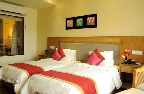 Raghudebpur Hotel | Country Roads