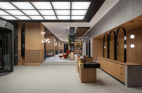 Cluj-Napoca City Centre Hotel | Courtyard by Marriott Cluj - Napoca Downtown