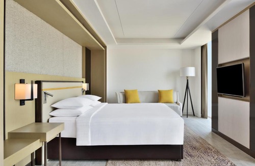 Siliguri Hotel | Courtyard by Marriott Siliguri