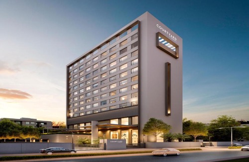 Vadodara Hotel | Courtyard by Marriott Vadodara