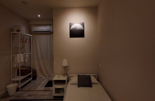 Manikonda Apartment | Cozy 1-bedroom apartment in charming Manikonda with AC, WiFi, water heater.