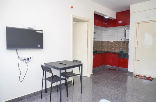 Agara Apartment | Cozy 1bhk 2km From Hosa Road Metro 201