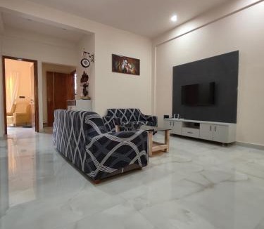 Bengaluru Apartment | Cozy 2BHK Apartment in Vijayanagar Near Attiguppe Metro
