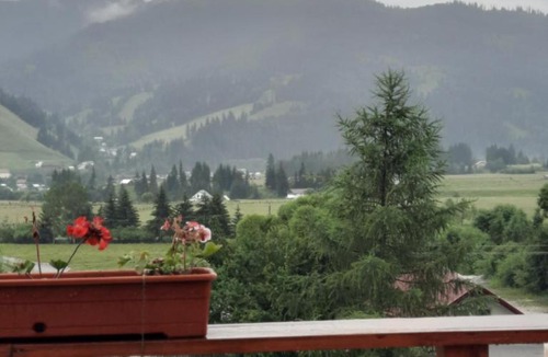 Saru Dornei Ski Chalet | Cozy A-Frame Cabins in Bucovina
