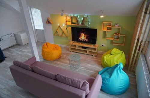 Azuga House | Cozy Attic Azuga