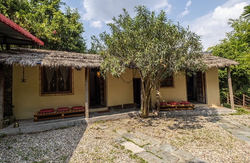 Sirala House | Cozy Cottage in Eco Yoga Retreat Center surrounded by Raw Nature
