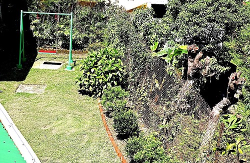 Turuk Apartment | Cozy Kalimpong Studio stay W/Breakfast by Homeyhuts