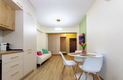 Bacau Apartment | Cozy & Modern Apartment Near Arena Mall, Free Parking, Wi-Fi ,Ac.