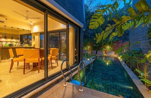 Vagator Villa | Cozy Nest 4Bhk Private Villa with Private Pool, Anjuna Beach North Goa