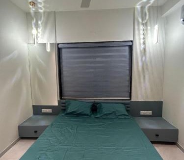 Navsari Apartment | Cozy Urban 2BHK