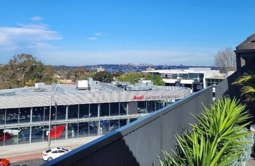 Cremorne Apartment | Cremorne- GA102 Macpherson St - Chic Loft-Style 1BR Apartment with Balcony Rooftop in Heart of Cremorne