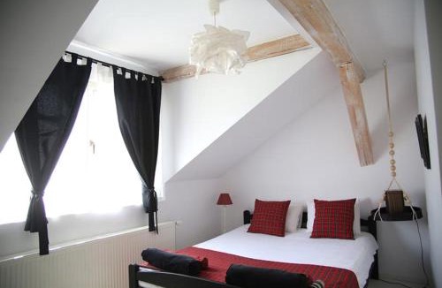 Hoghilag Cabin | Cross Country Farm