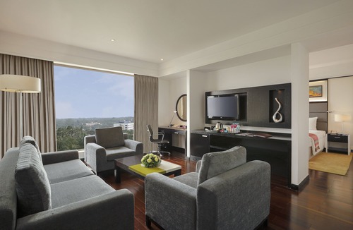 Pune Hotel | Crowne Plaza Pune City Centre by IHG